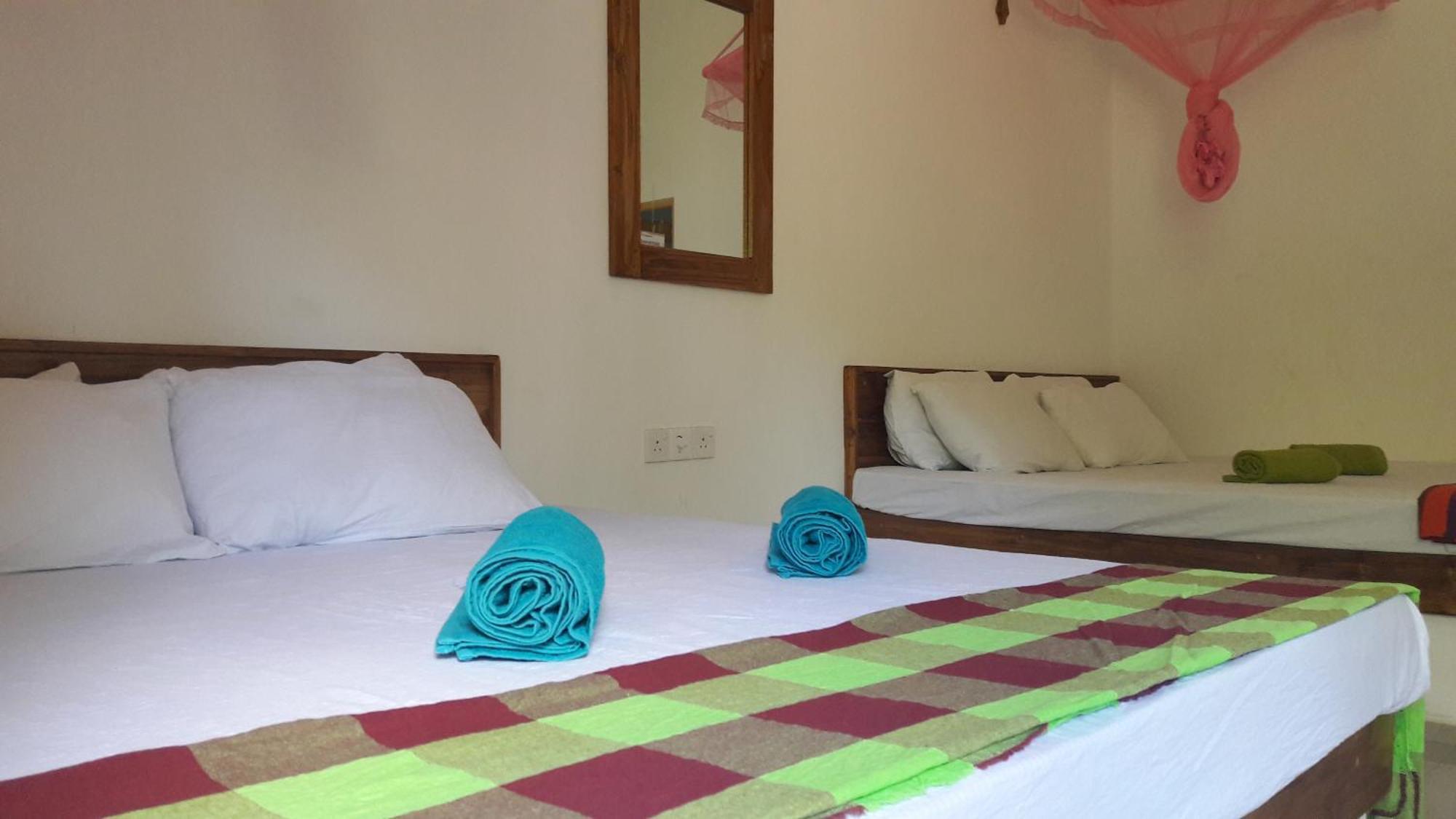 Share Safari House Udawalawe Bed and Breakfast Εξωτερικό φωτογραφία
