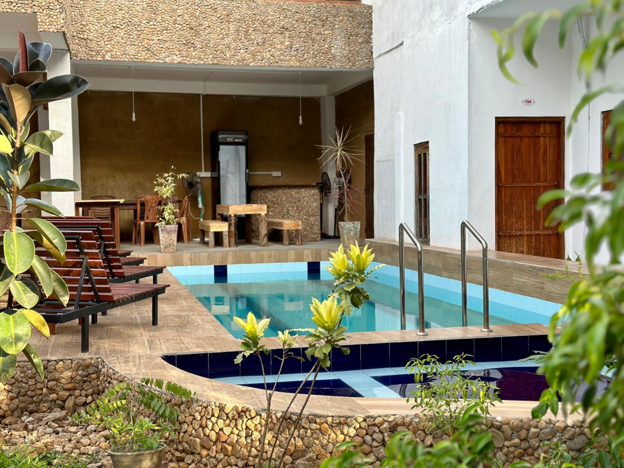 Share Safari House Udawalawe Bed and Breakfast Εξωτερικό φωτογραφία