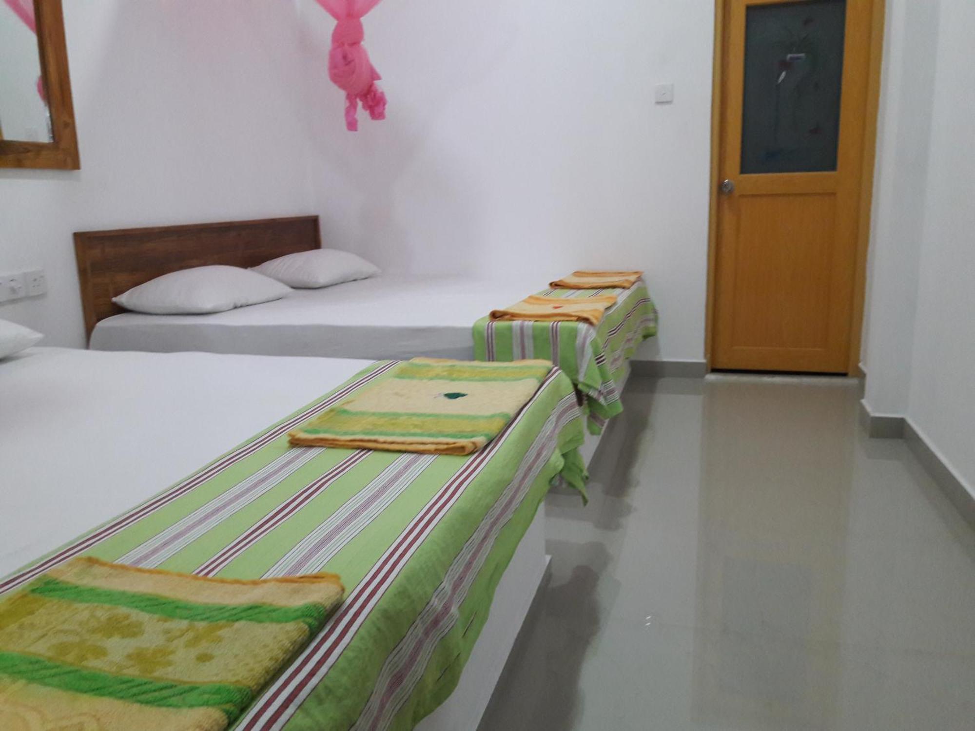 Share Safari House Udawalawe Bed and Breakfast Εξωτερικό φωτογραφία